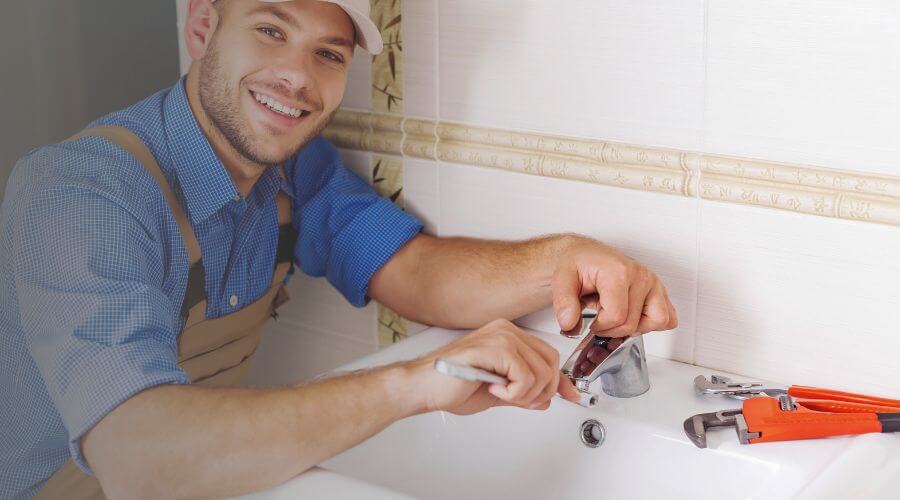 Professional bathroom faucet installation in Findlay, IL